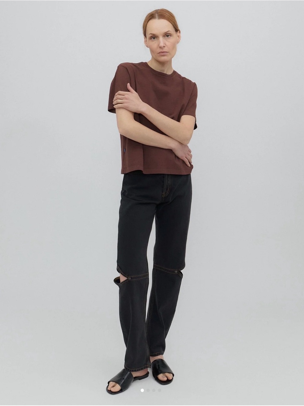Women’s Straight-Leg Black Distressed Knee Jeans